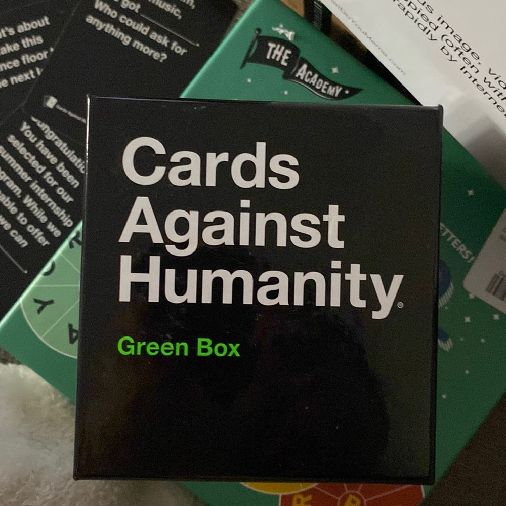 Cards Against Humanity Green Box (18+)